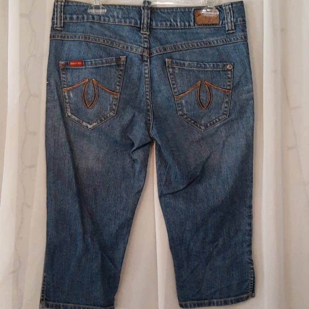 Level 99 denim capris